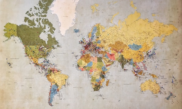 Global map and connectivity representing regional programme deployment
